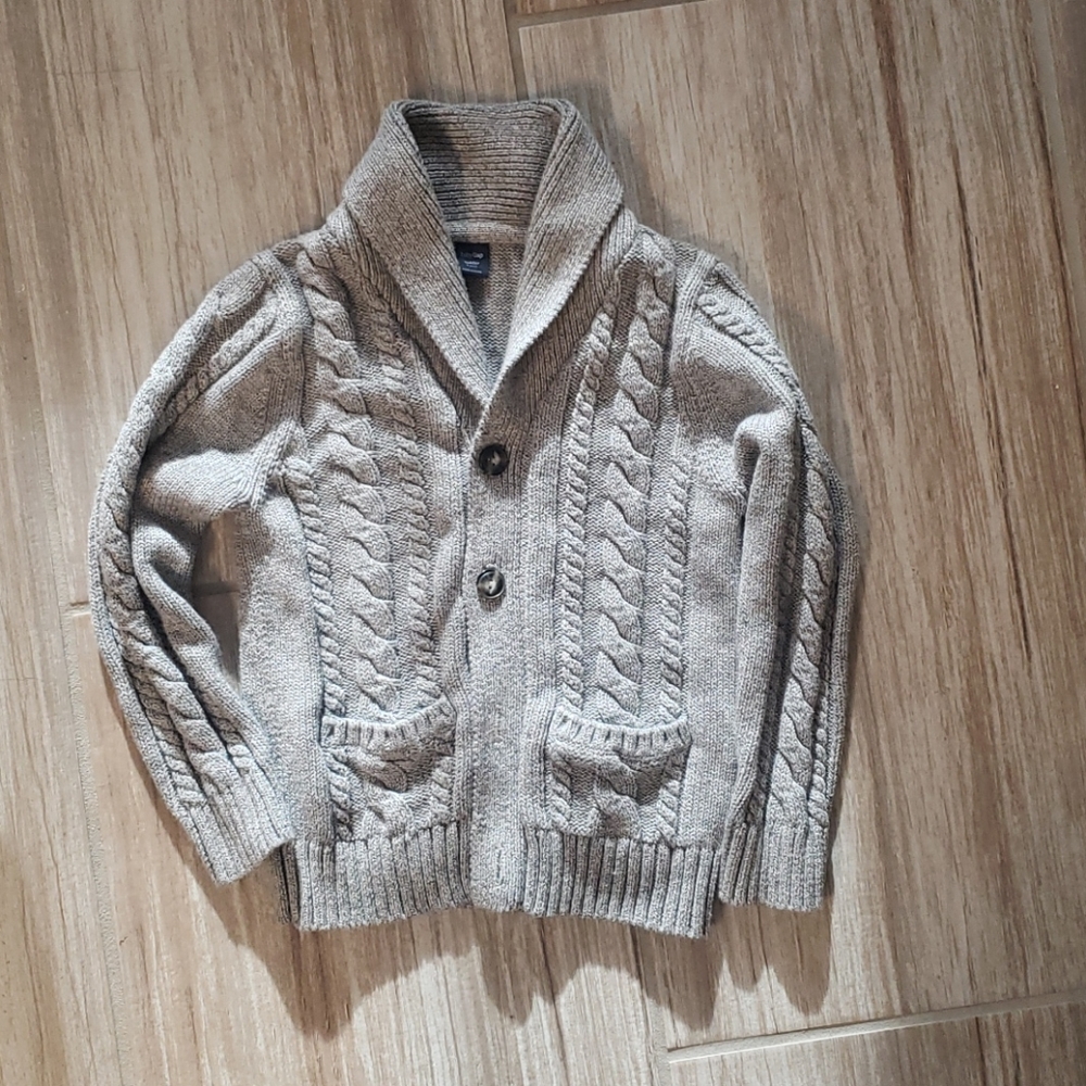 BabyGap size 5 Cardigan